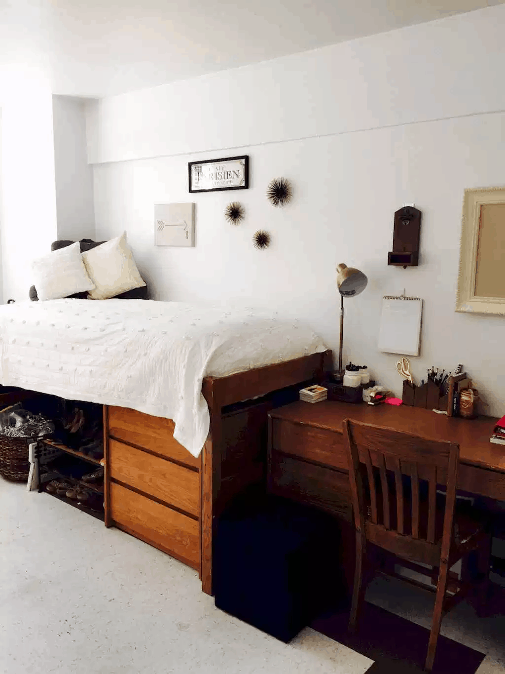 8 Dreamy Dorms That Will Inspire Every Minimalist